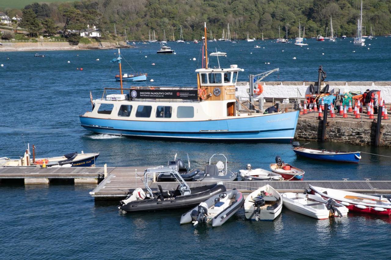 Ship And Castle Hotel Saint Mawes Exterior photo